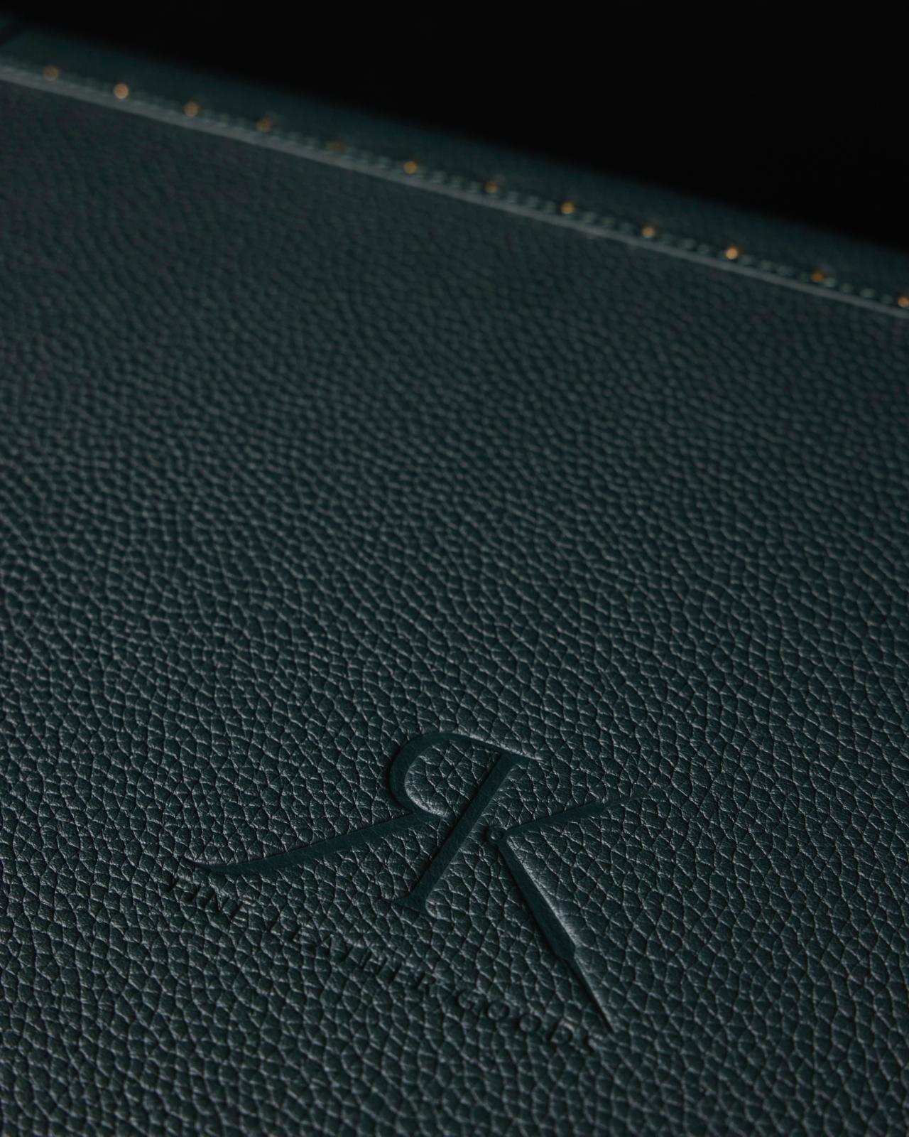 The King Collectors Case